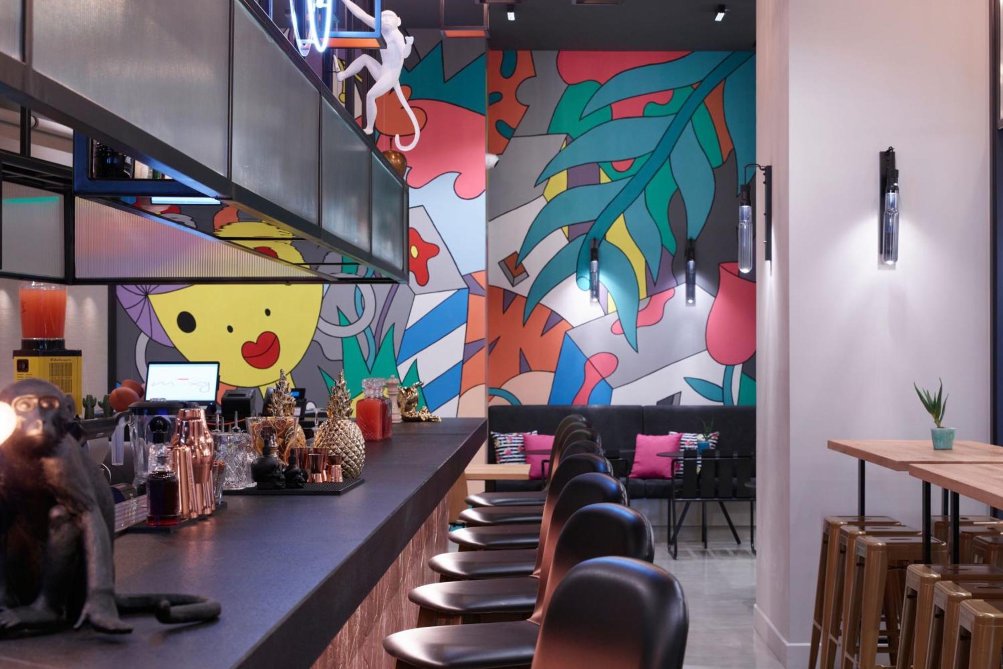 Moxy Athens City Eksteriør billede