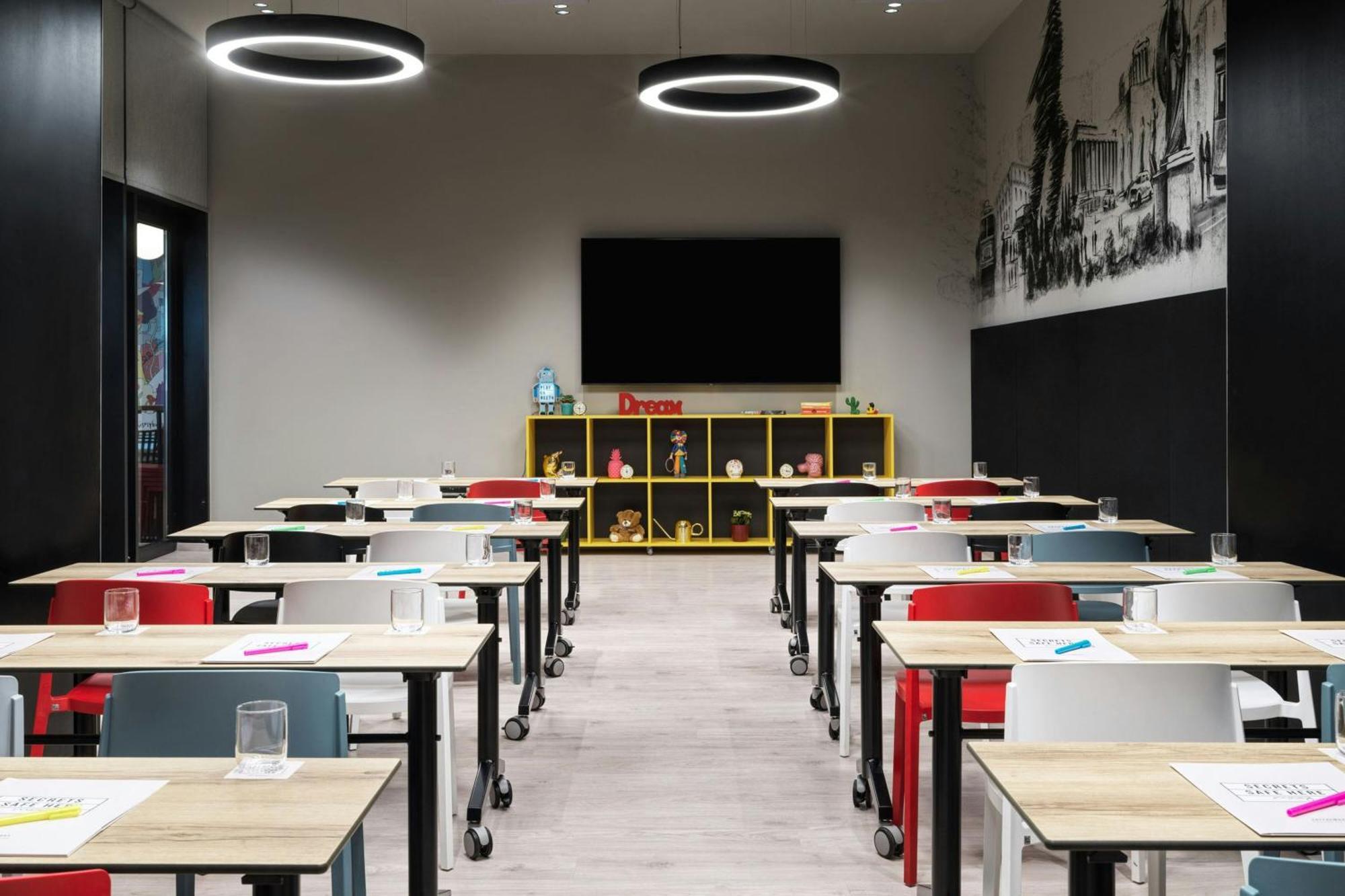 Moxy Athens City Eksteriør billede